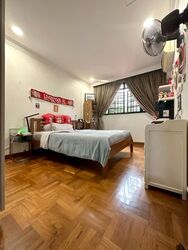 Phillips Avenue (D19), Terrace #571799411